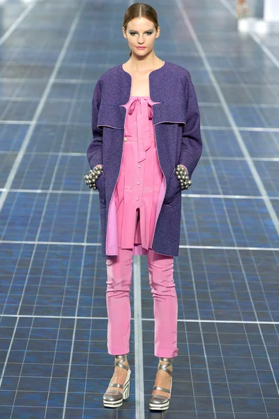 Look 48